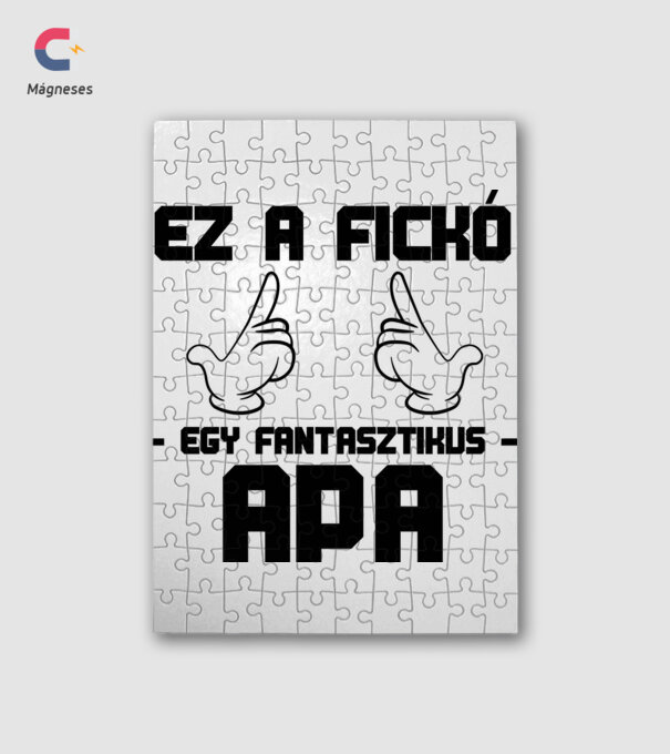  minta fehér pólón