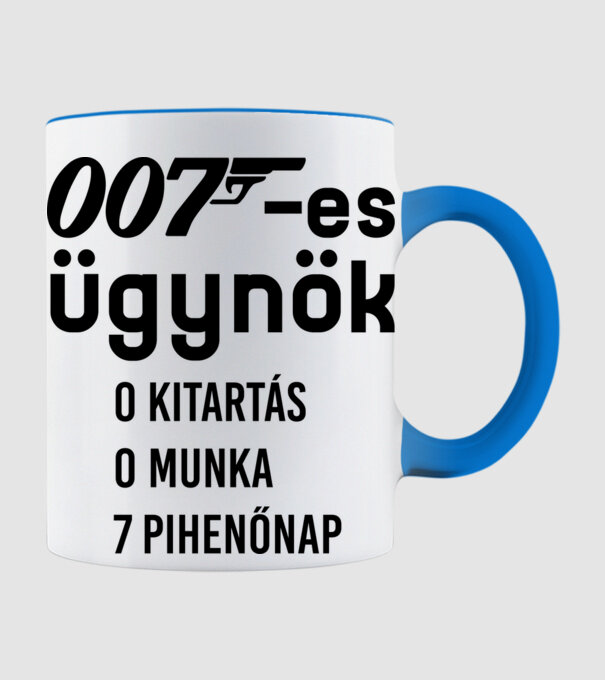  minta világoskék pólón