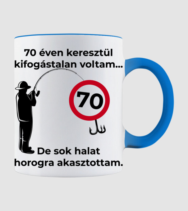  minta világoskék pólón