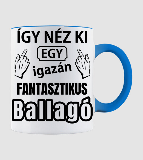  minta világoskék pólón