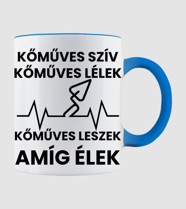  minta világoskék pólón