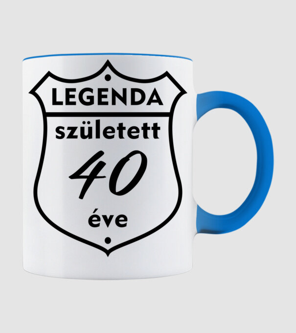  minta világoskék pólón