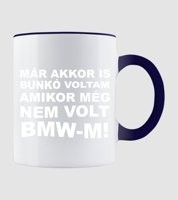  minta sötétkék pólón