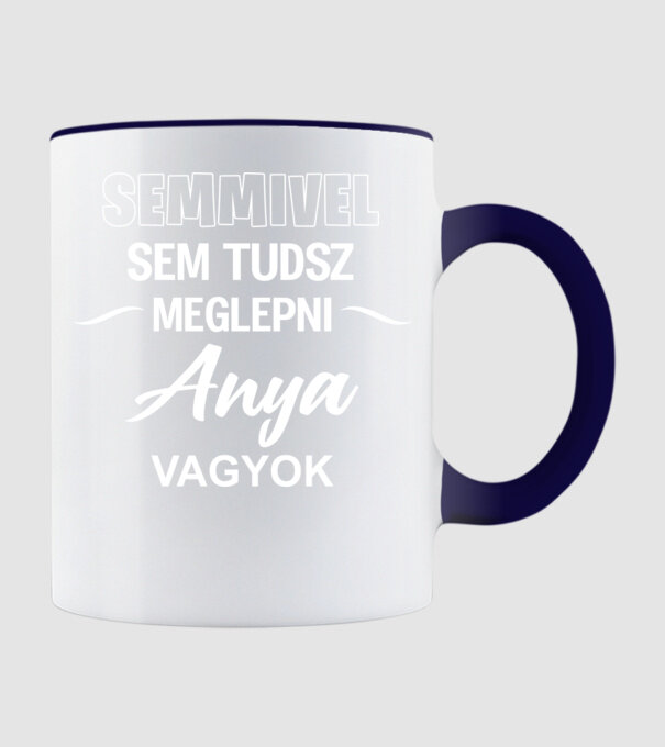  minta sötétkék pólón